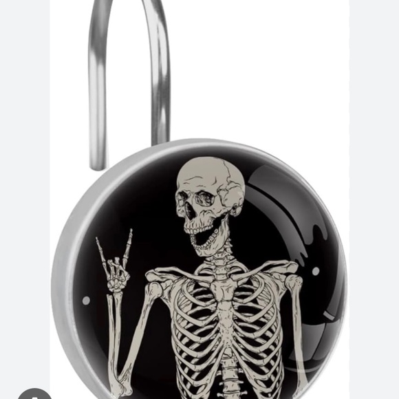 NWOT Bathroom Halloweeen Decoeation 12 Pieces Half Skeleton Shower Curtain Hooks - Picture 1 of 8